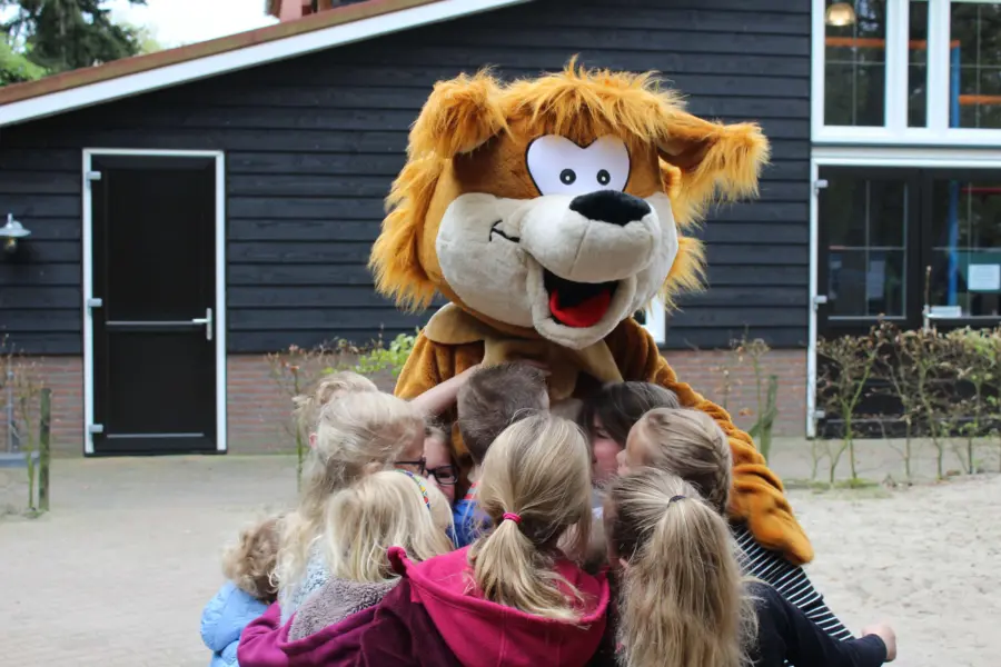 ZH faciliteit animatie recreatieteam mascotte kind