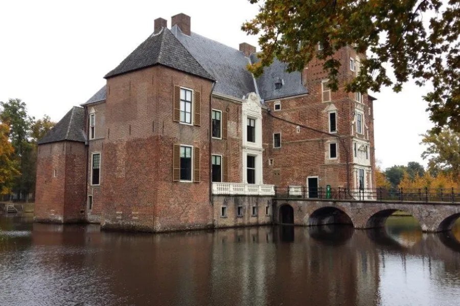 Kasteel Cannenburch