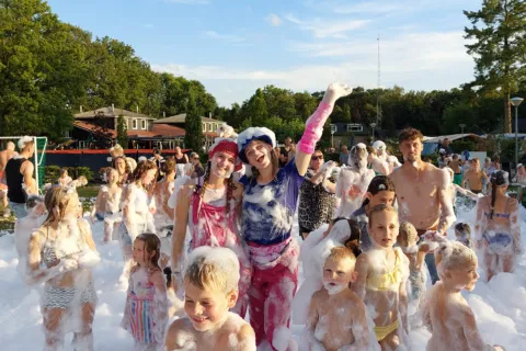 2024 schuimparty 4