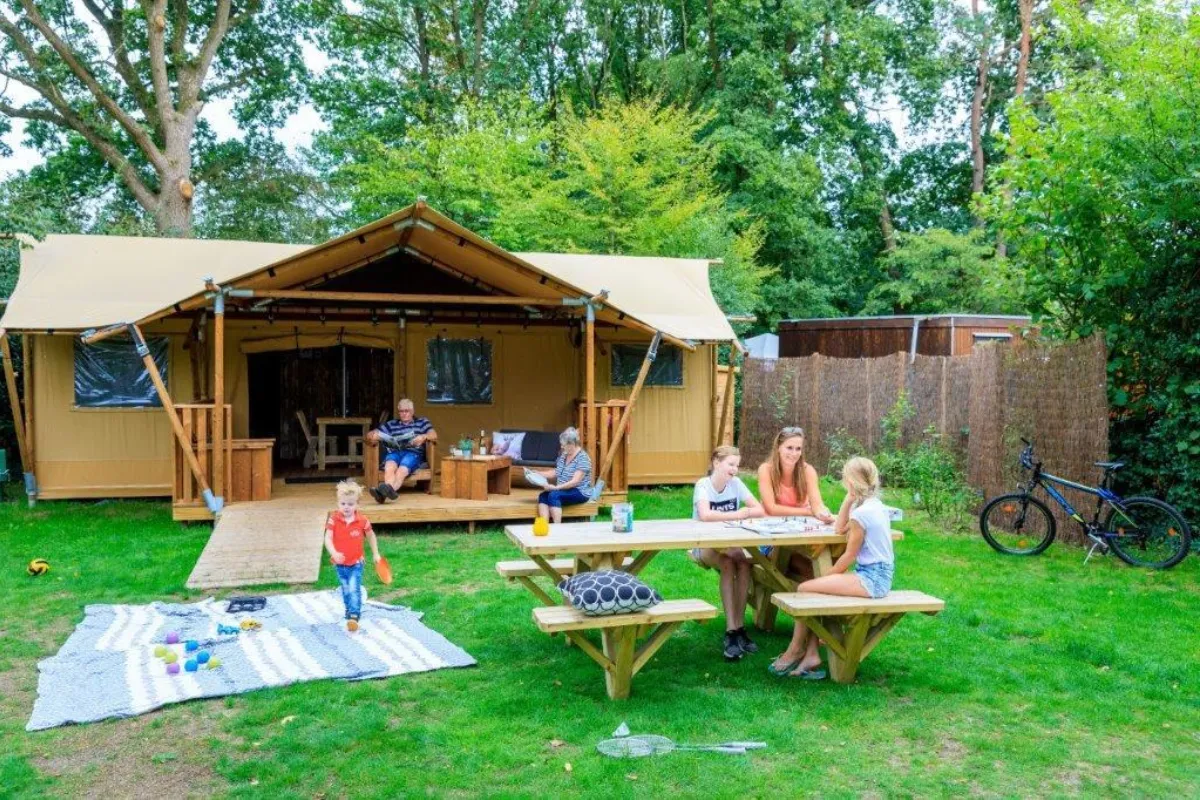 Veluwe safarilodge tent zandhegge 8