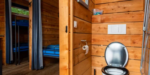 Trekkershut toilet 1