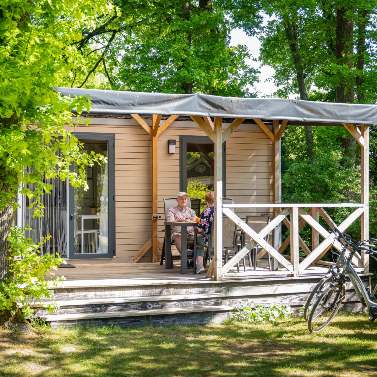 Verhuur senioren veranda chalet 2025 6