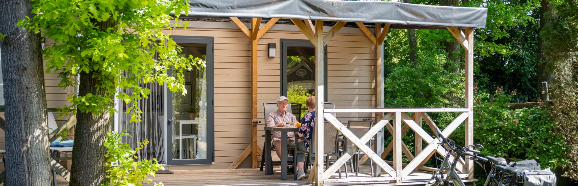 Verhuur senioren veranda chalet 2025 6